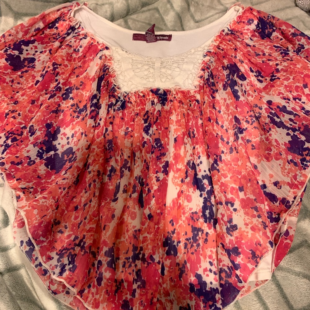 Floral flare tee